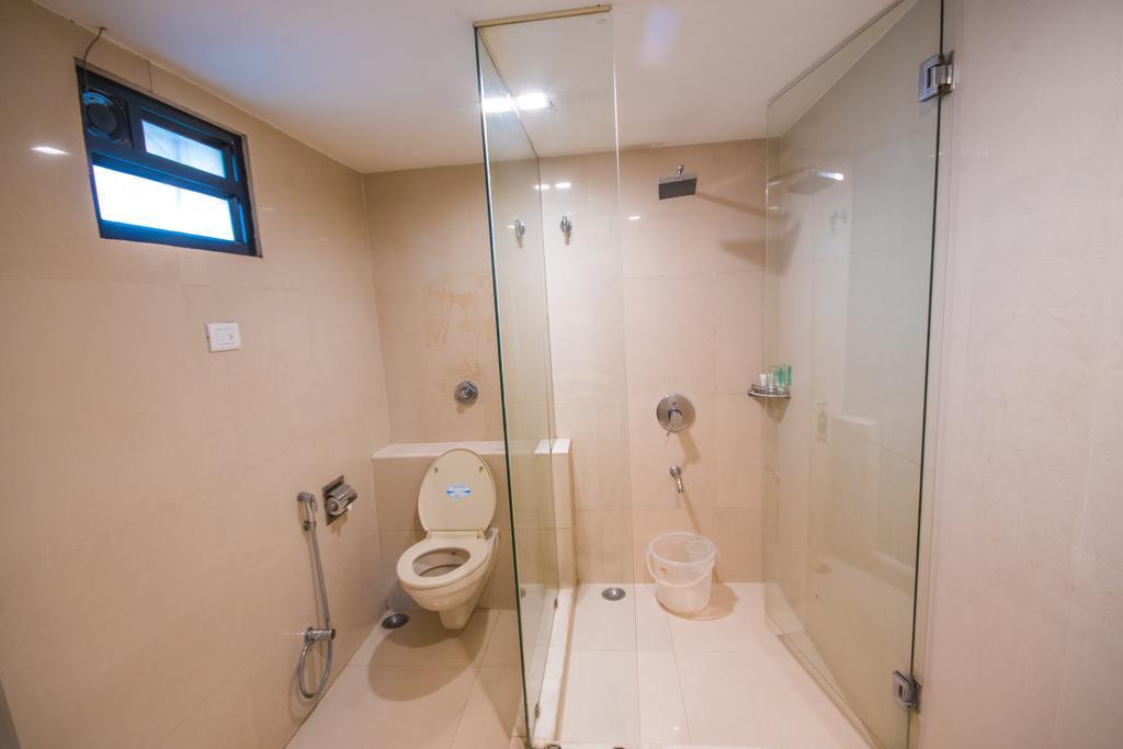 Infiniti Hotel And Spa Indore Exterior photo